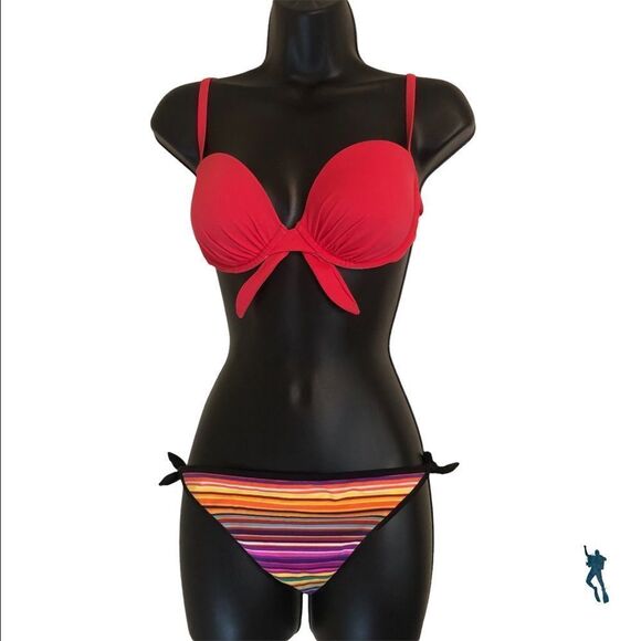 VICTORIA SECRETS. NWOT  - Picture 1 of 4